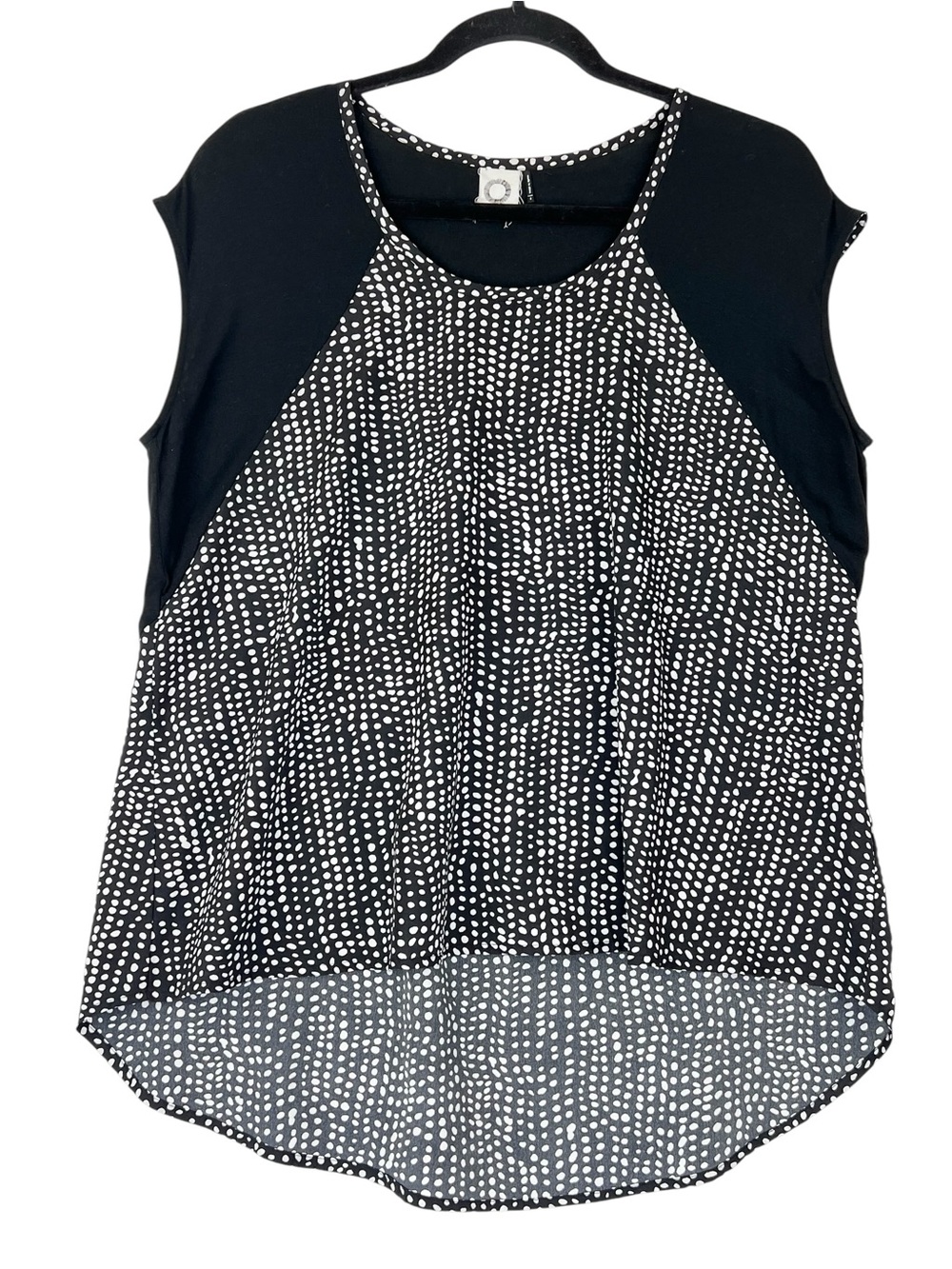 Anthropologie Akemi + Kim Black Dot Top Sz S Jersey knit & satin Pullover Blouse